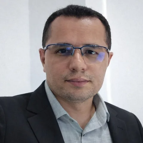 José James Lopes da Silva
